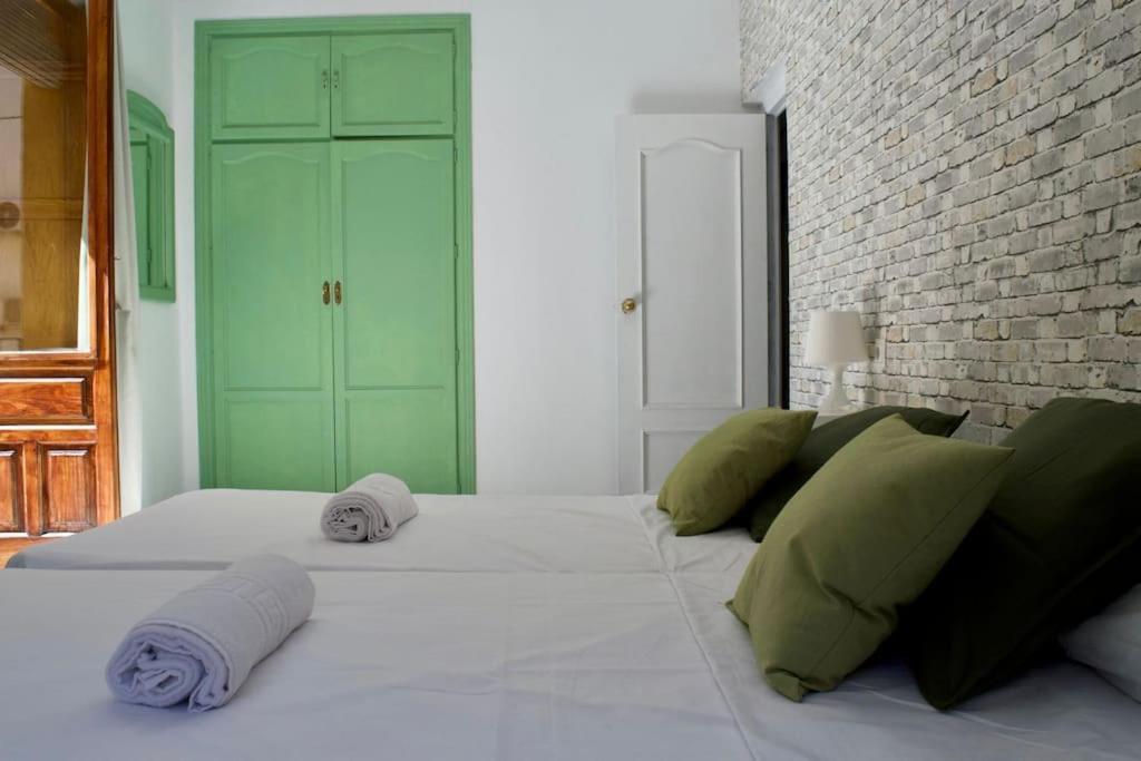 Apartamento En Sevilla Centro Con Vistas A La Plaza Alameda De Hercules - Hasta 7 Personas Buitenkant foto